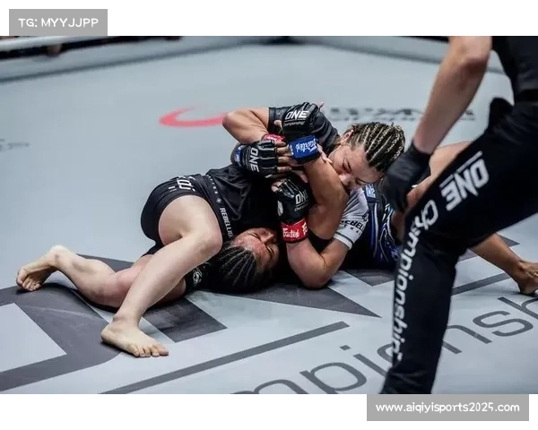 中国选手益扎在上海站37秒KO对手，创当晚最快终结纪录